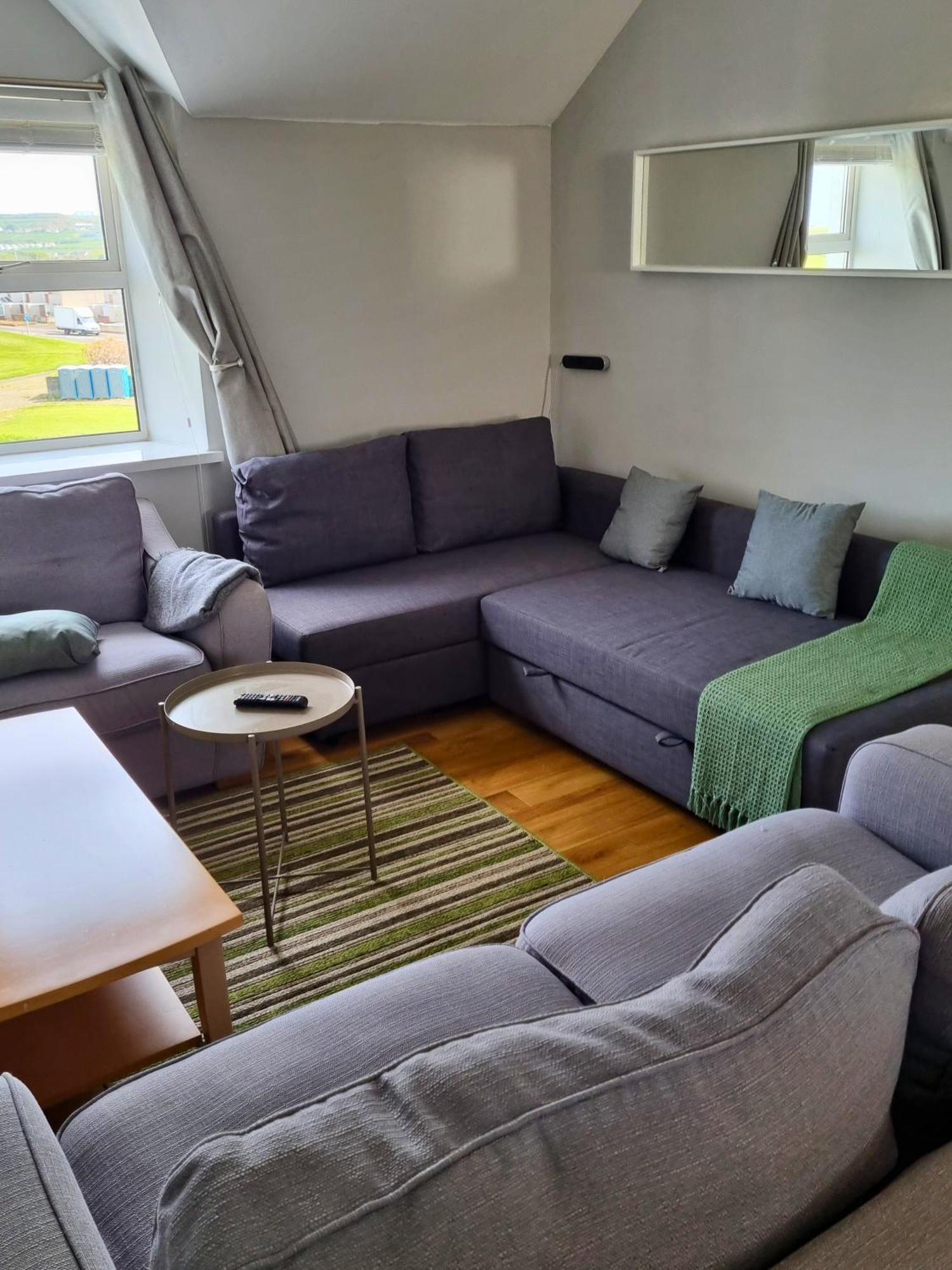 5 Dunluce Park - Portrush By The Sea Apartment Ngoại thất bức ảnh